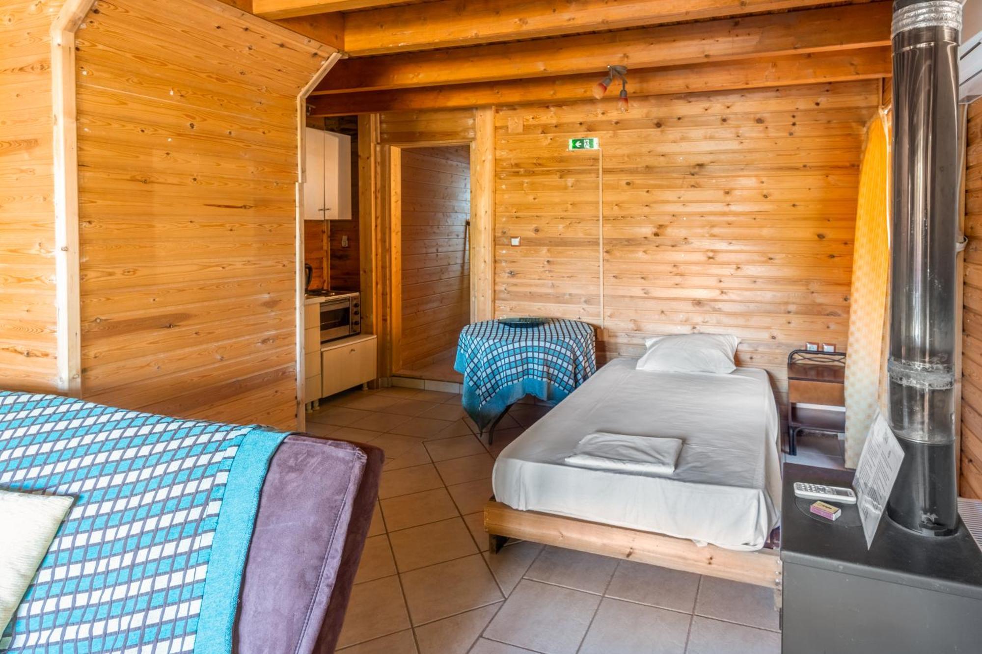 Zeus-Village Οικισμός Φινλανδικών Chalet Με Πισίνες & Γυμναστήριο Molos  Bagian luar foto