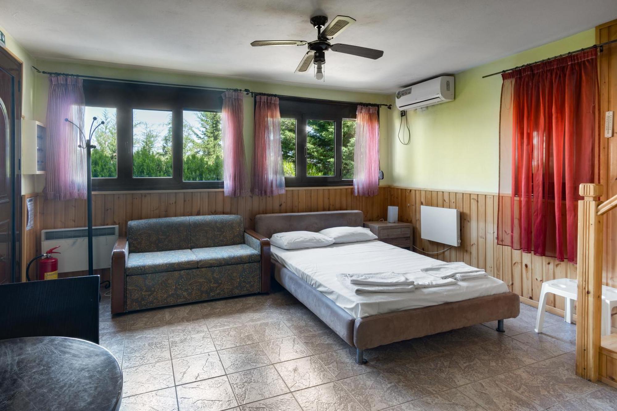 Zeus-Village Οικισμός Φινλανδικών Chalet Με Πισίνες & Γυμναστήριο Molos  Bagian luar foto