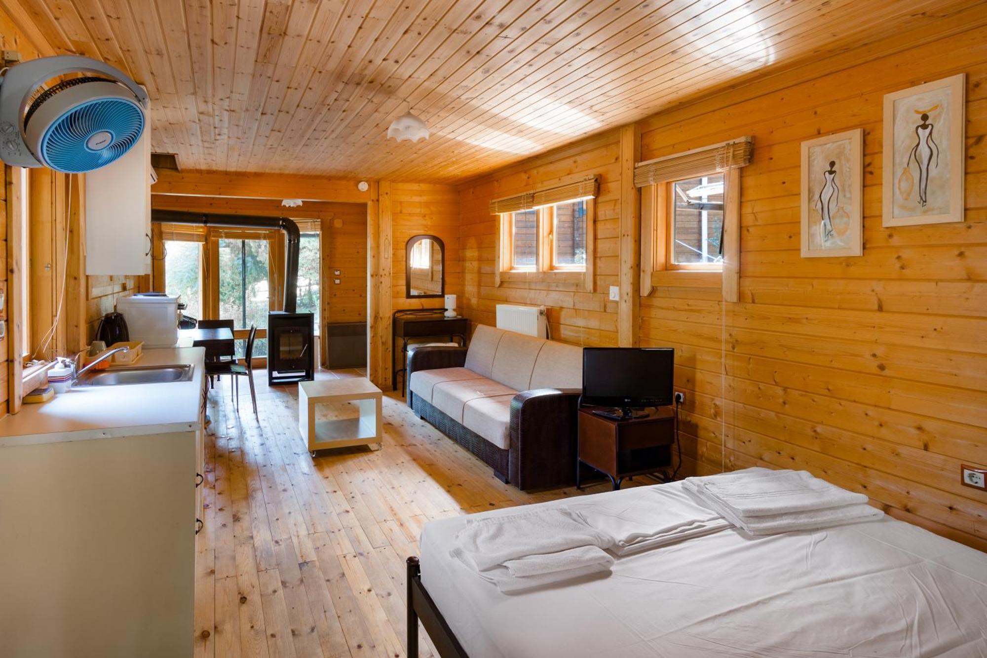 Zeus-Village Οικισμός Φινλανδικών Chalet Με Πισίνες & Γυμναστήριο Molos  Bagian luar foto